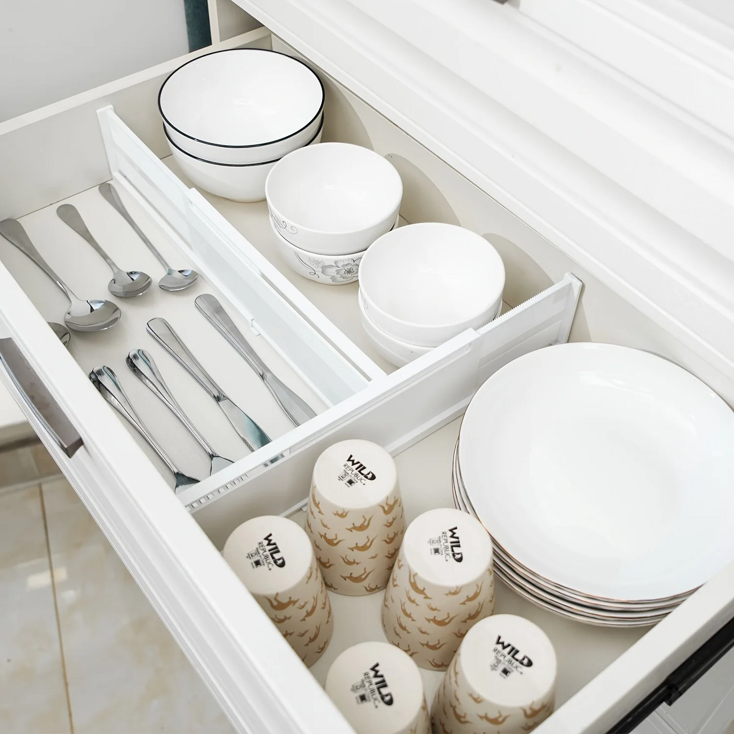 Adjustable Drawer Divider Organizer Set - Expandable Storage Separators for Kitchen & Wardrobe